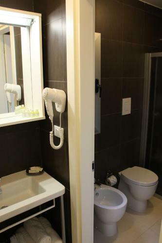 Hotel Sira Resort