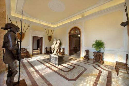Ponte A Bozzone Villa Sleeps 25 Air Con