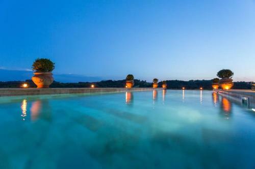 Ponte A Bozzone Villa Sleeps 25 Air Con