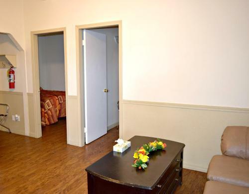 Centre Suite Inns Motel