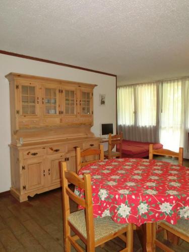 Apartamento Bilocali Alberti - Des Alpes