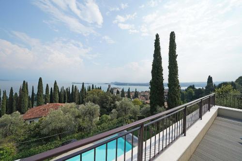Villa La Familia