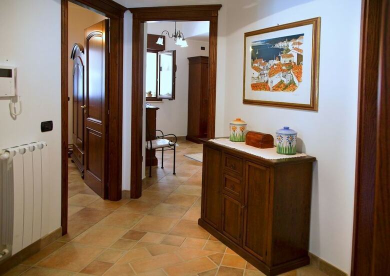Villa Il Veliero E I Girasoli