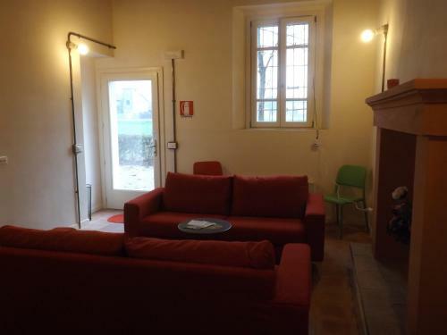 Albergue Ostello Castello Mina Della Scala