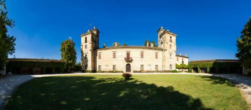 Albergue Ostello Castello Mina Della Scala