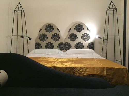 Hostal Locus Amoenus Luxury Rooms