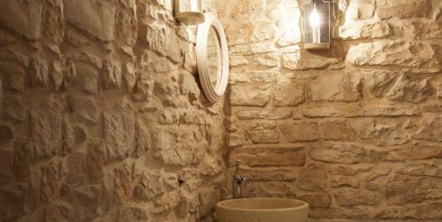 Hostal Locus Amoenus Luxury Rooms