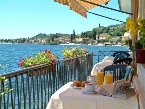 Hotel Du Lac