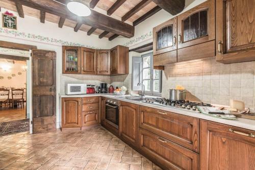 Bagno A Ripoli Villa Sleeps 10 Pool Air Con T764874