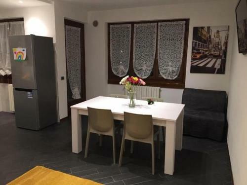 La Perla Apartments
