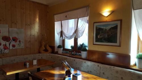 Hostal Bar Marogna