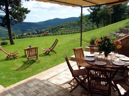 Piazze Villa Sleeps 10 Pool Wifi
