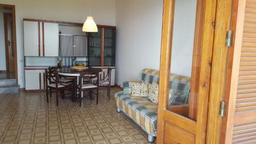 Apartamento Lucia: Bilocale Con Splendido Terrazzo Vista Mare