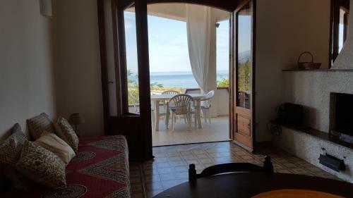 Apartamento Lucia: Bilocale Con Splendido Terrazzo Vista Mare