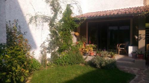 Hostal Oltrelemura