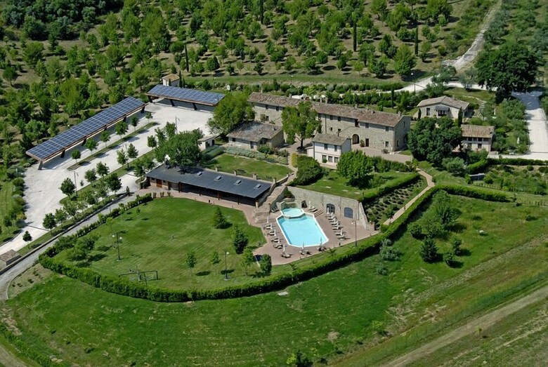 La Fonte Di Montebuono
