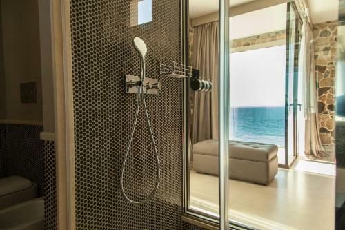 Hotel Ngonia Bay