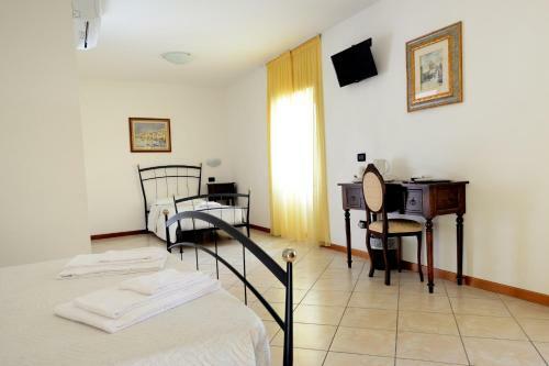 Hotel Albergo Navene