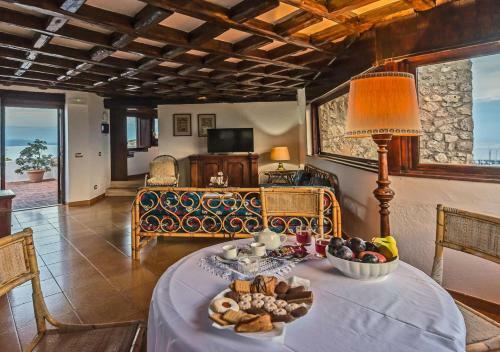 Hostal Villa Valdroni