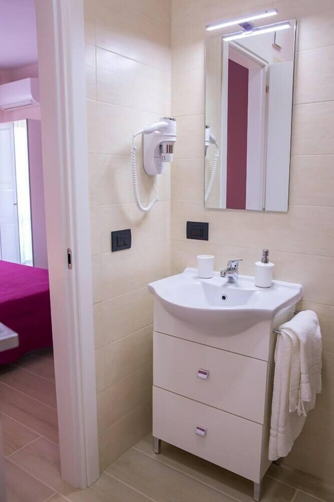 Hostal Gleda Rooms