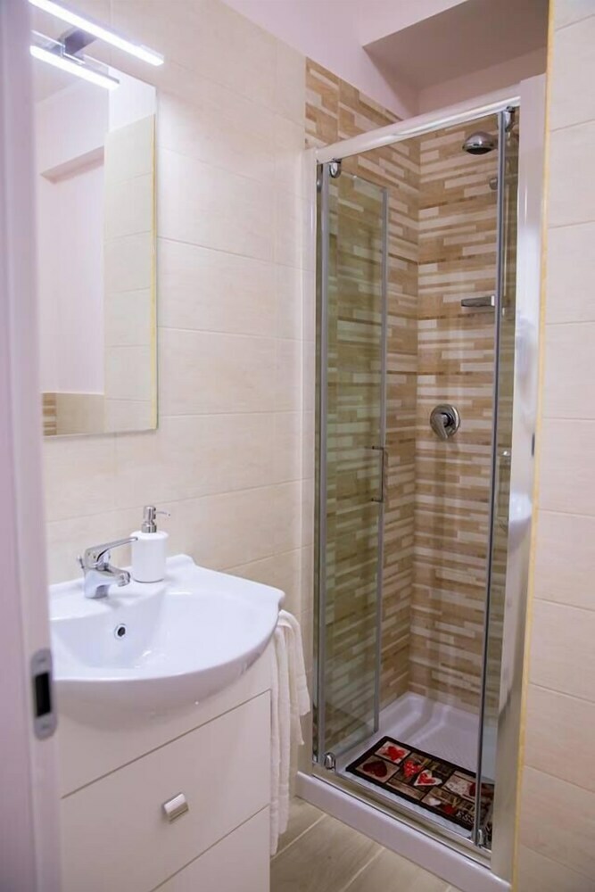 Hostal Gleda Rooms