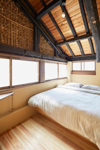 Hostel & Tatami Bar Uchikobare