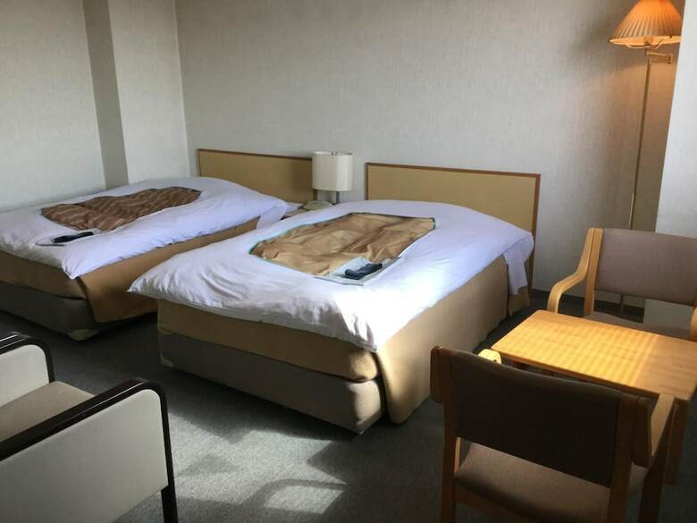Hotel Four C's