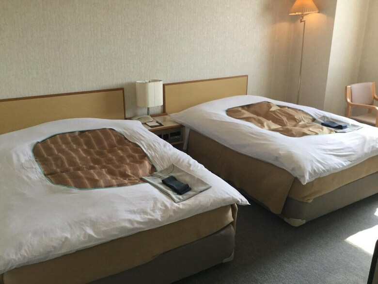 Hotel Four C's