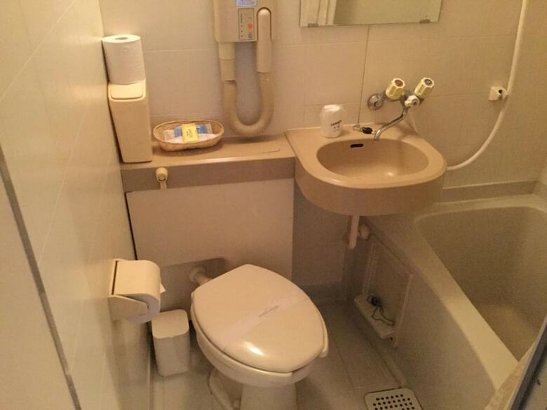 Hotel Four C's