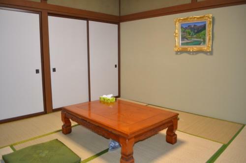 Hostal Guesthouse Tomoshibi