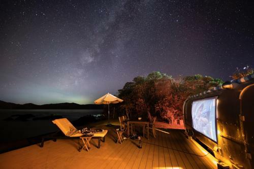 Holly Camp Airstream Villa Amami