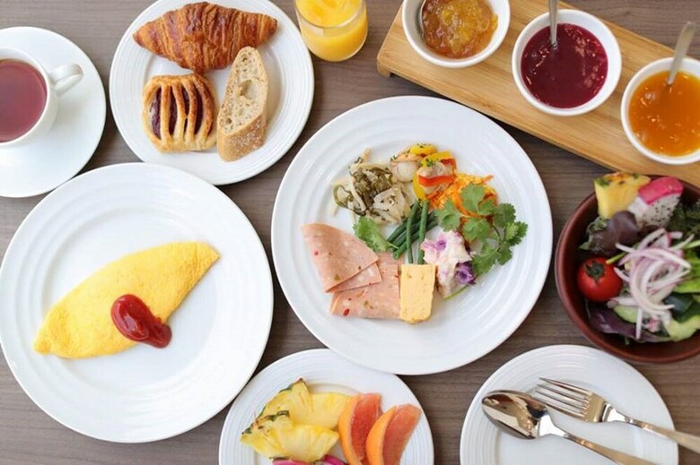 Jr Kyushu Hotel Blossom Naha