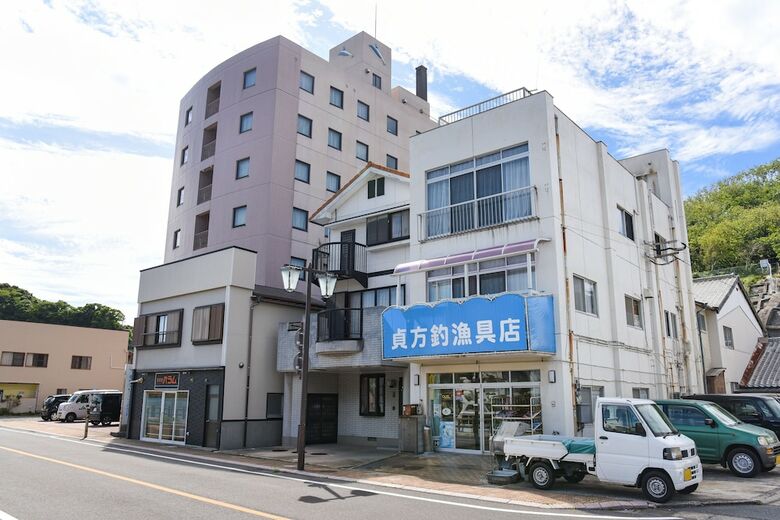 Iki Marina Hotel