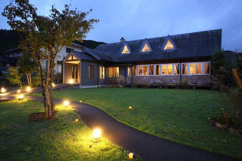 Hotel Yufuin Jiyu-kan