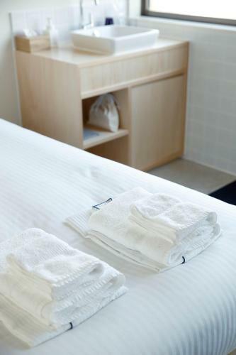 Albergue Lyuro ???? By The Share Hotels