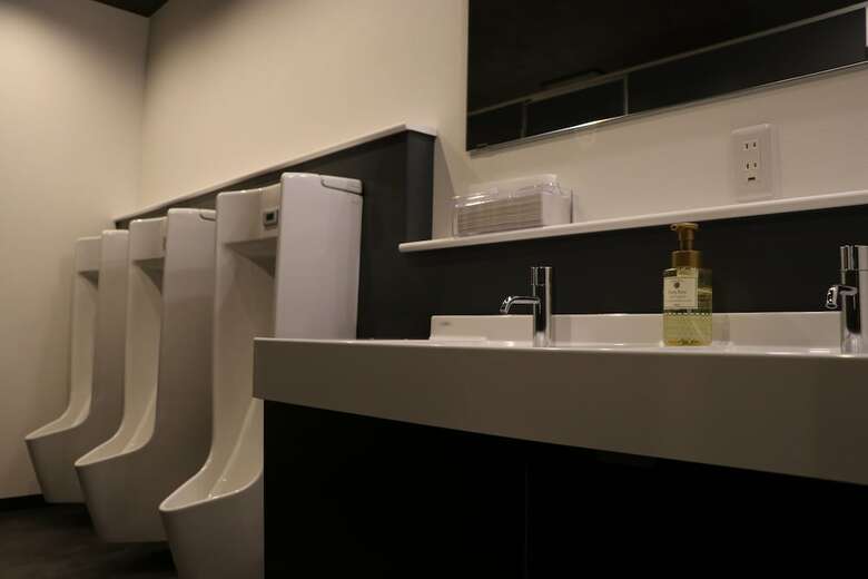 Lore Hostel Dotonbori