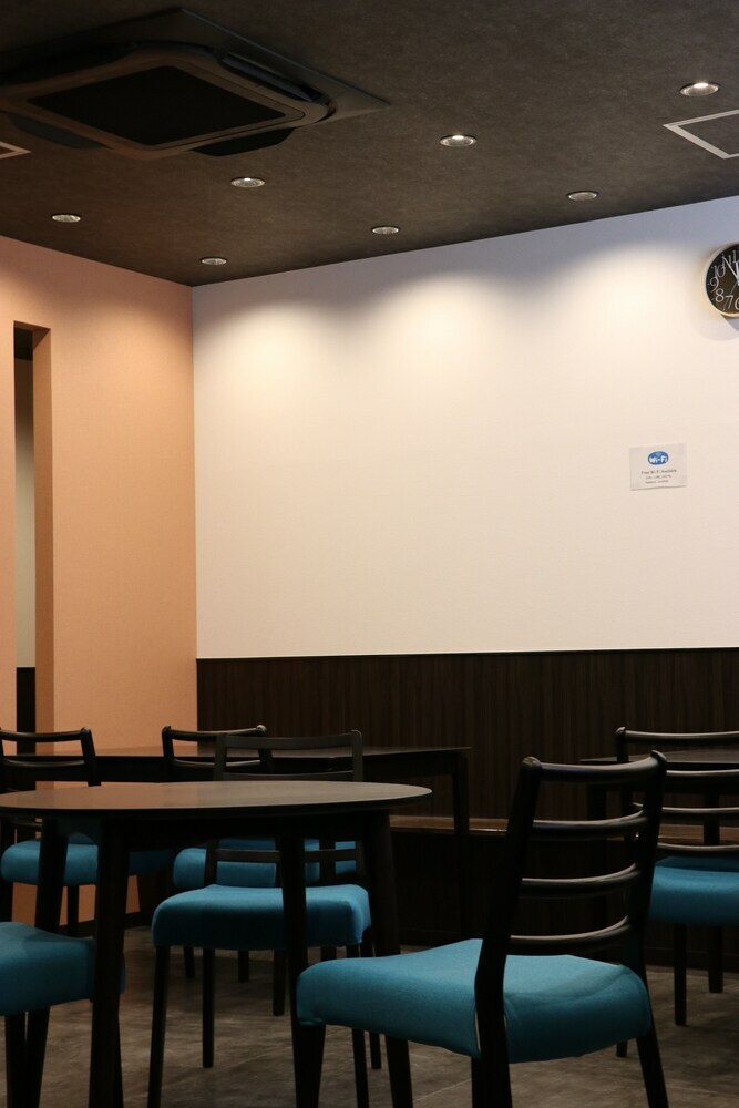 Lore Hostel Dotonbori