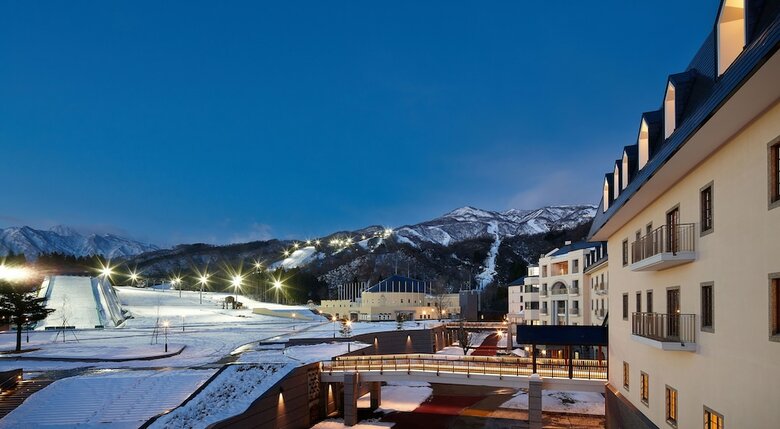 Hotel Lotte Arai Resort