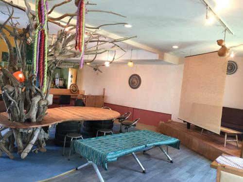 Hostal Guest House & Cafe Ohana