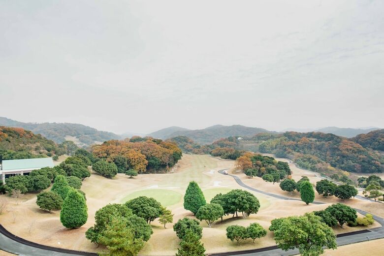Hotel Spring Golf & Art Resort Awaji