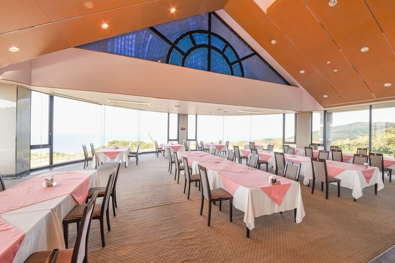Hotel Spring Golf & Art Resort Awaji