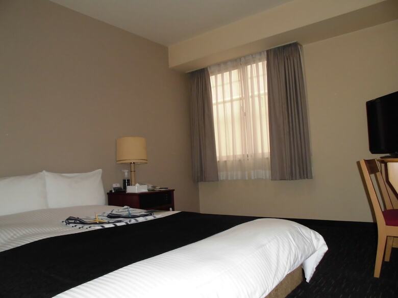Apa Hotel Marugame Ekimaeodori