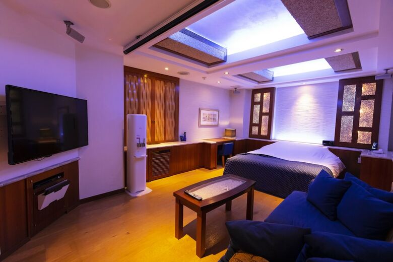 Water Hotel Cy (Audlt Only)