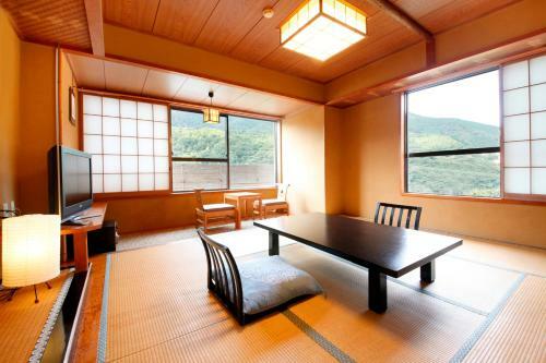 Yugawara Onoya Ryokan