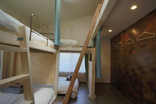 Hostal ??(Haleluya) Guest House