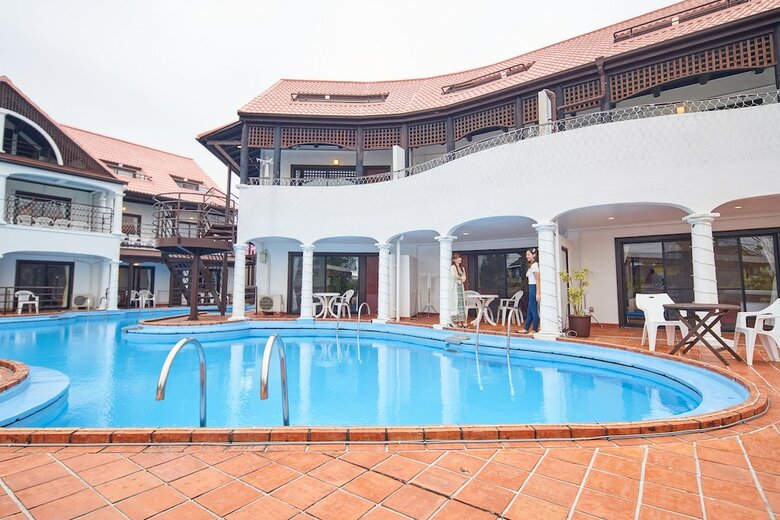 Hotel The Pool Resort Okinawa