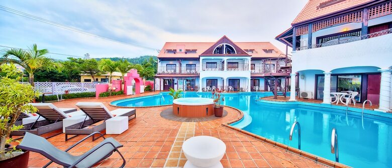 Hotel The Pool Resort Okinawa