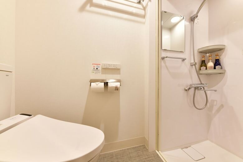 Hotel Vessel Inn Sakae Ekimae