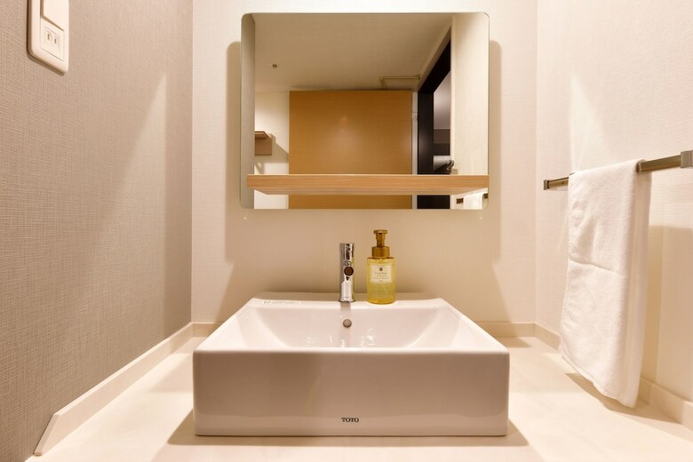Hotel Vessel Inn Sakae Ekimae