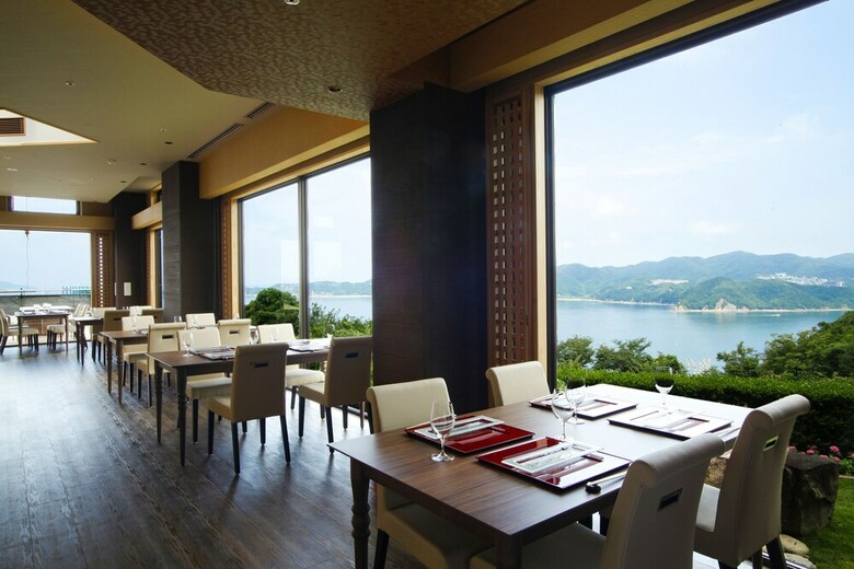 Hotel Plaza Awajishima